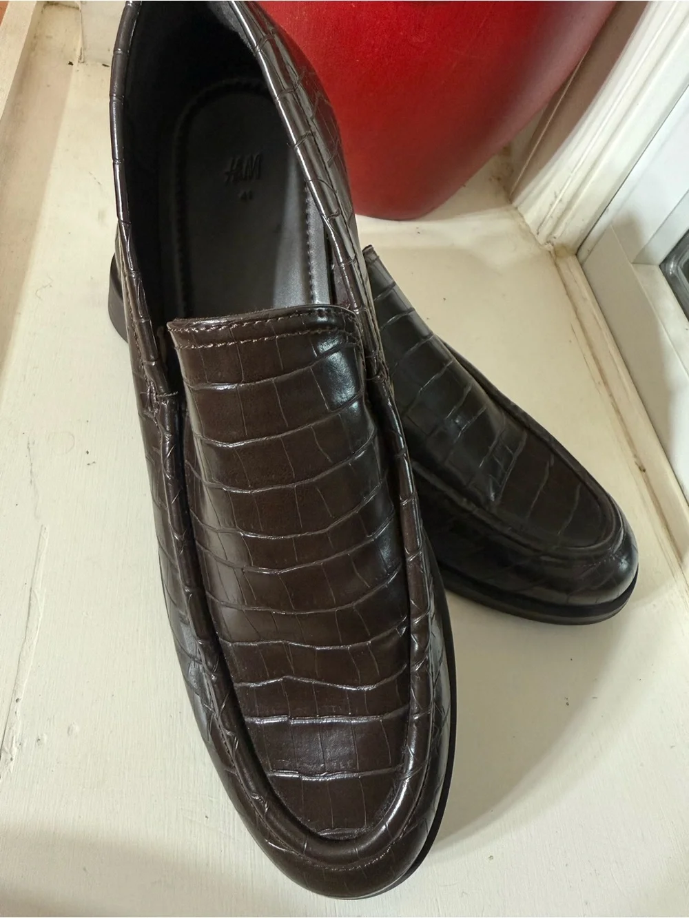 H&M classic brown
